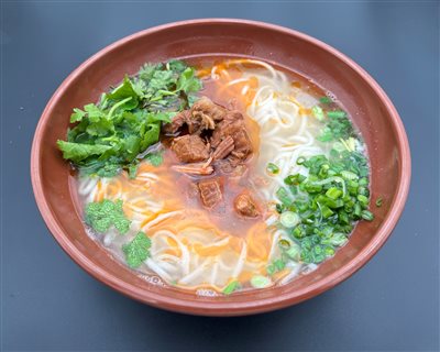 Hand-made noodles 手工面