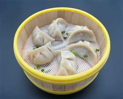 Hand-made dumplings 手工饺子