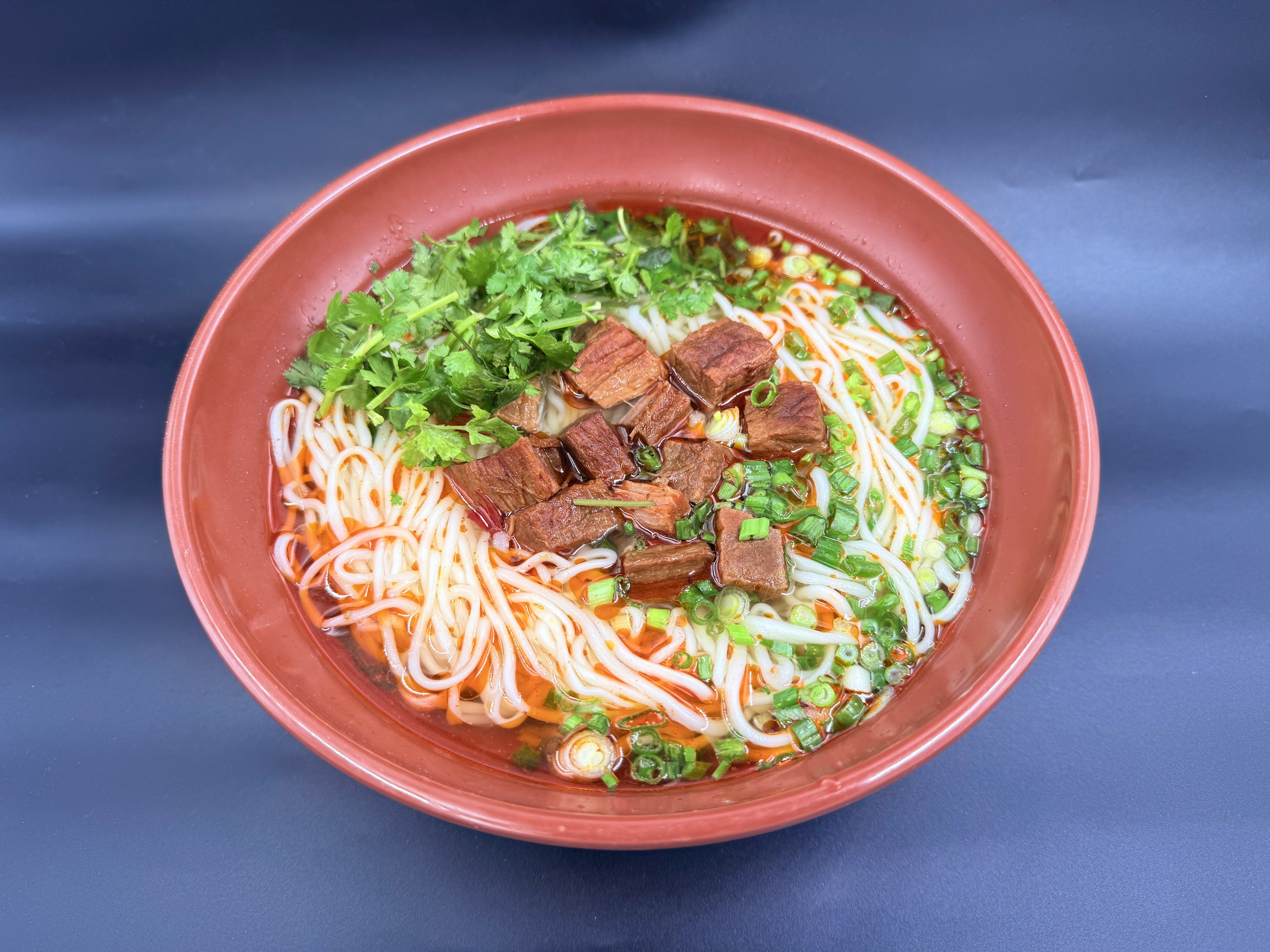 45.Ramen - Noodle Soup with Braised Beef and Vegetable 经典红烧牛肉面