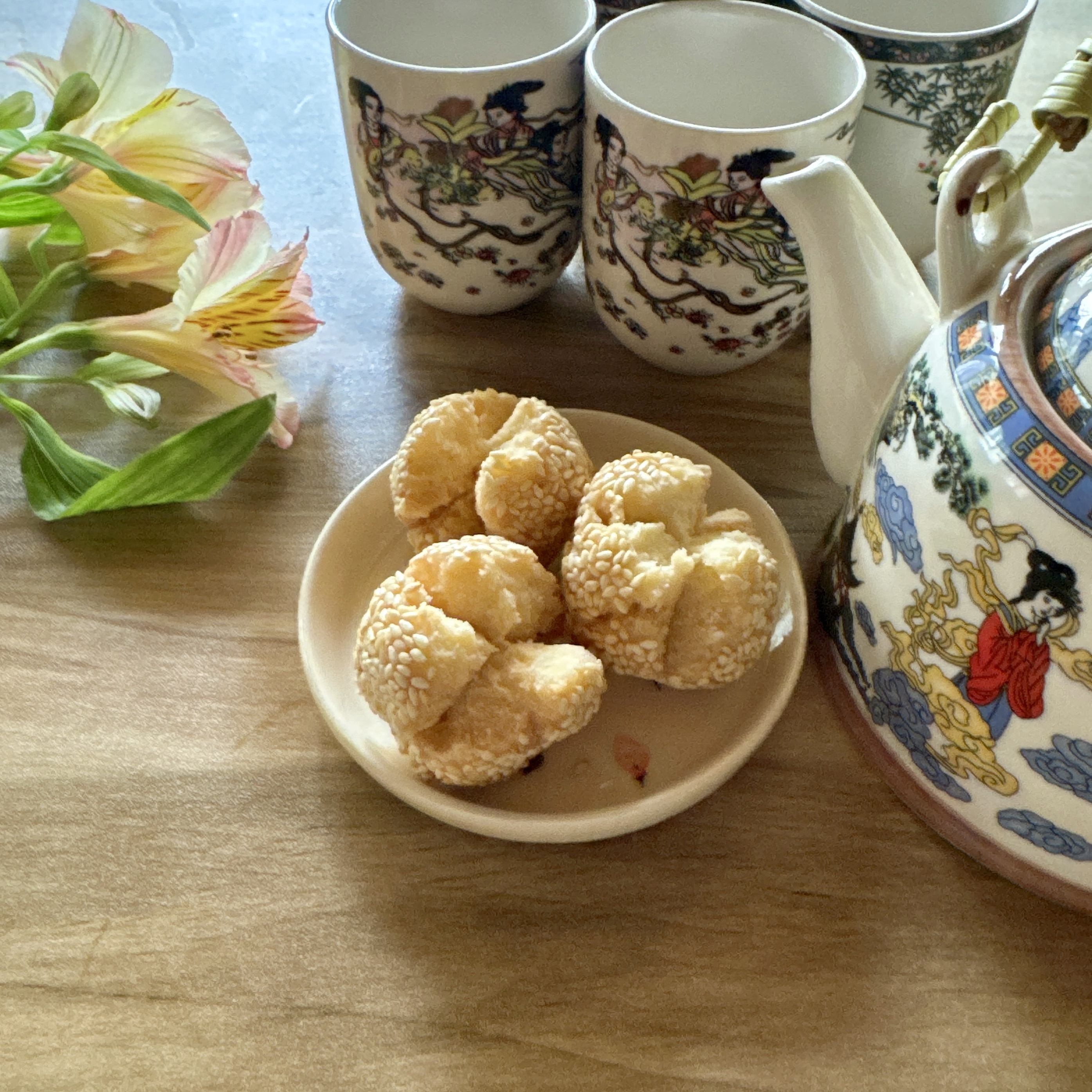 262. Crunchy Smile Balls (Chinese Smiling Doughnuts)